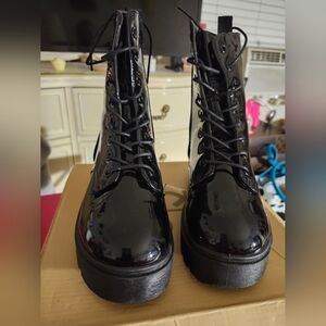 Yoki Black Patent Combat Boots